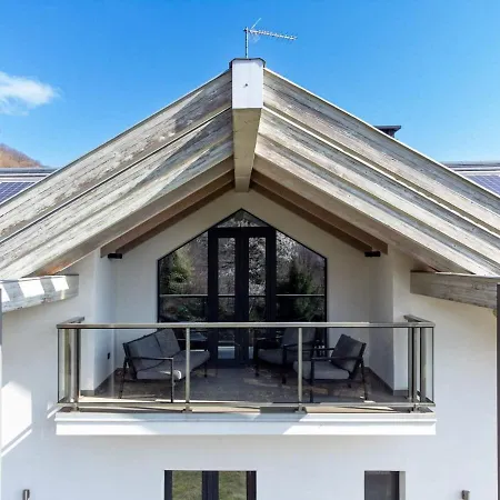 Italian Lakes 14009 Daire