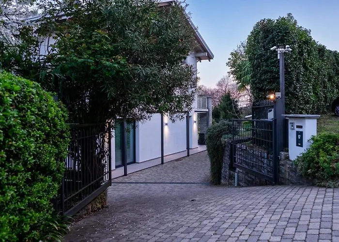 아파트 Italian Lakes 14009